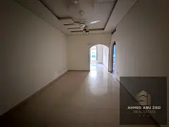 Modern 1‑BR apartment in Al Mowaihat 3, spacious layout, 2 baths, built‑in wardrobes, free month