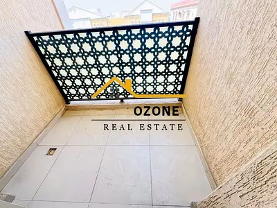 6 Cheque Payment ~ Family Residence ~ Balcony ~ Covered Parking