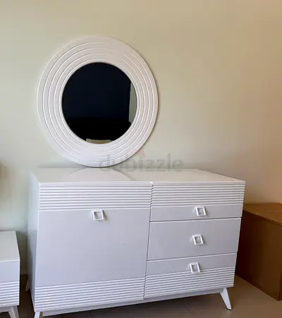 Dresser with mirror