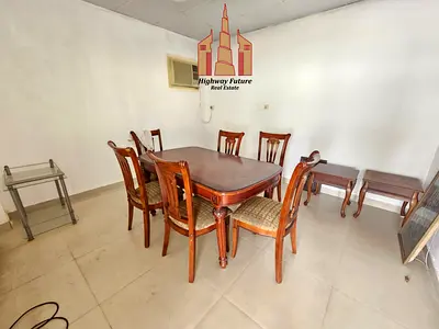 6bhk 2 Hall Maids room big yard only 90k in hazana area
