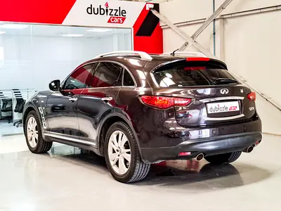 صورة 8 لـ 2016 Infiniti QX70