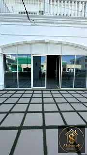 Shell &amp; Core Shop | Vincitore Boulevard C | Street-Facing Frontage