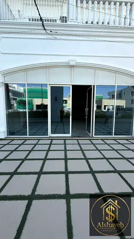 Shell & Core Shop | Vincitore Boulevard C | Street-Facing Frontage
