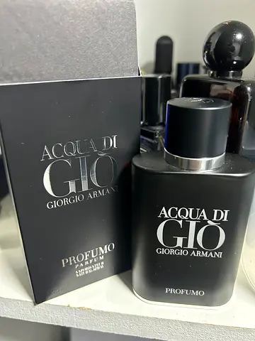Aqua di gio Profumo (magnetic cap)