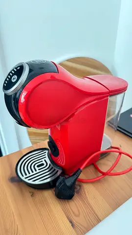 Compact Red Single-Serve Capsule Coffee Machine - Good Condition