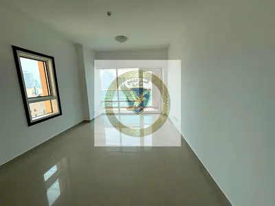 تصديق العقد وباركن وتكييف مجانا لاجمل غرفتين وصالة ماستر ببلكونة واطلالة بحرية في اجمل ابراج الشارقة شامل كل الخادمات مع مطبخ كبير بتشطيب حديث