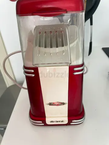 Vintage-style red popcorn maker - working condition