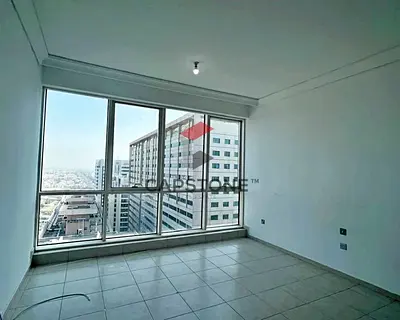 Close to Corniche | Well-Maintained | 4 Payments
