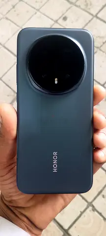 Honor magic 8 pro (black) - Good condition, working