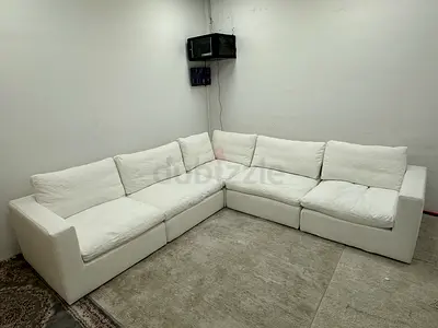 Selling ws living modular sofa