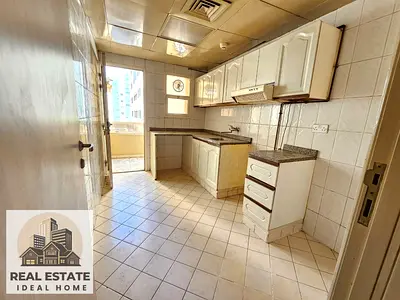 LAWISH 2BHK | PRIME LOCATION | FIXED WARDROBES AND BALCONY |