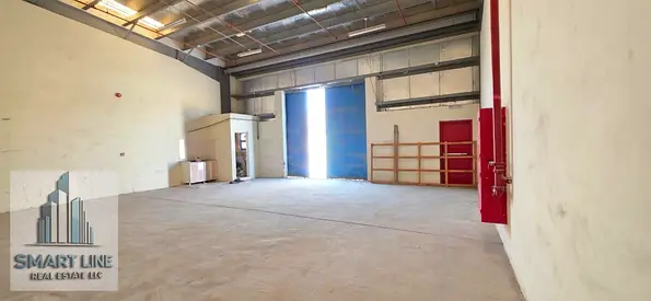 1400 Sqft Warehouse Available in Sajaa Area Rent 70k only by 4 Payments