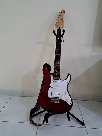 Electric Guitar + Amplifier + Stand + Capo Bundle