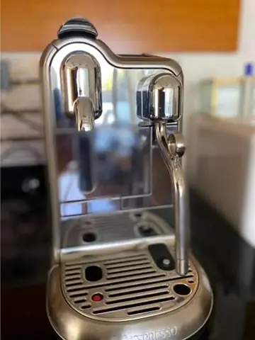 Nespresso Creatista Pro Coffee Machine Professional Cappuccino System