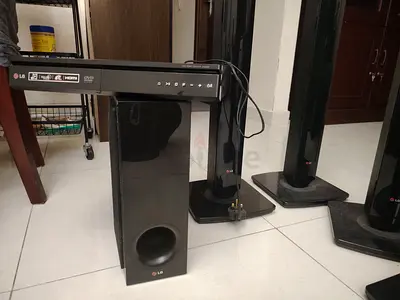 LG Home Theater Speaker System with Subwoofer (5.1) - Good Working Condition