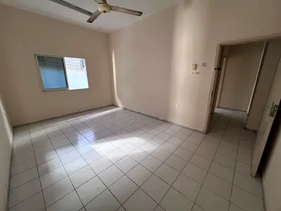 At an excellent price, suitable for everyone, with free maintenance provided by the owner. A very prime location, convenient for everyone, with free m