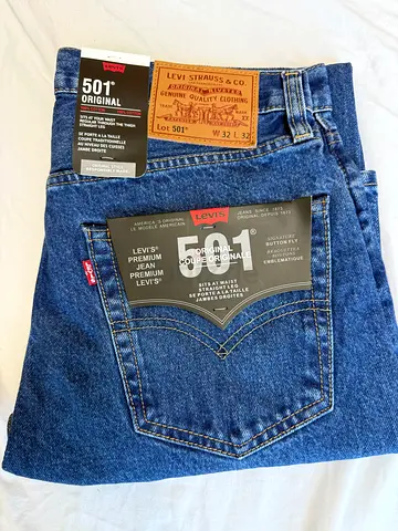 Levi’s premium Jeans USA shipment