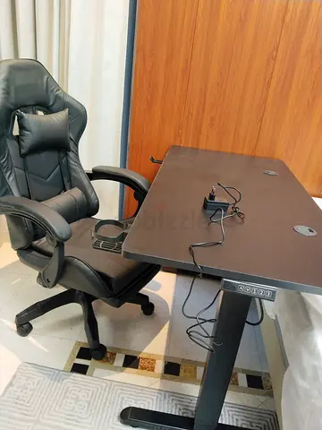 Adjustable Electric Standing Desk with Ergonomic Gaming Chair - Good Condition