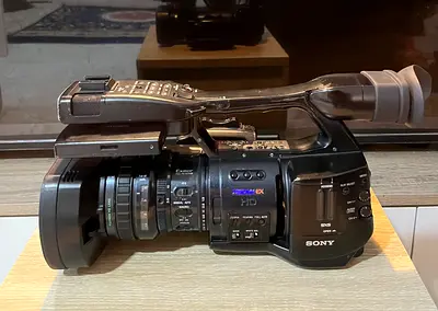 Sony Professional HD Camcorder - Portable Broadcast Camera (Used)