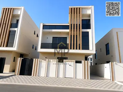 Modern three-story villa with luxurious and contemporary finishes. Price includes registration fees