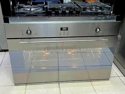 Smeg latest model gass oven and gass cooktop set built-in integrated 90cm