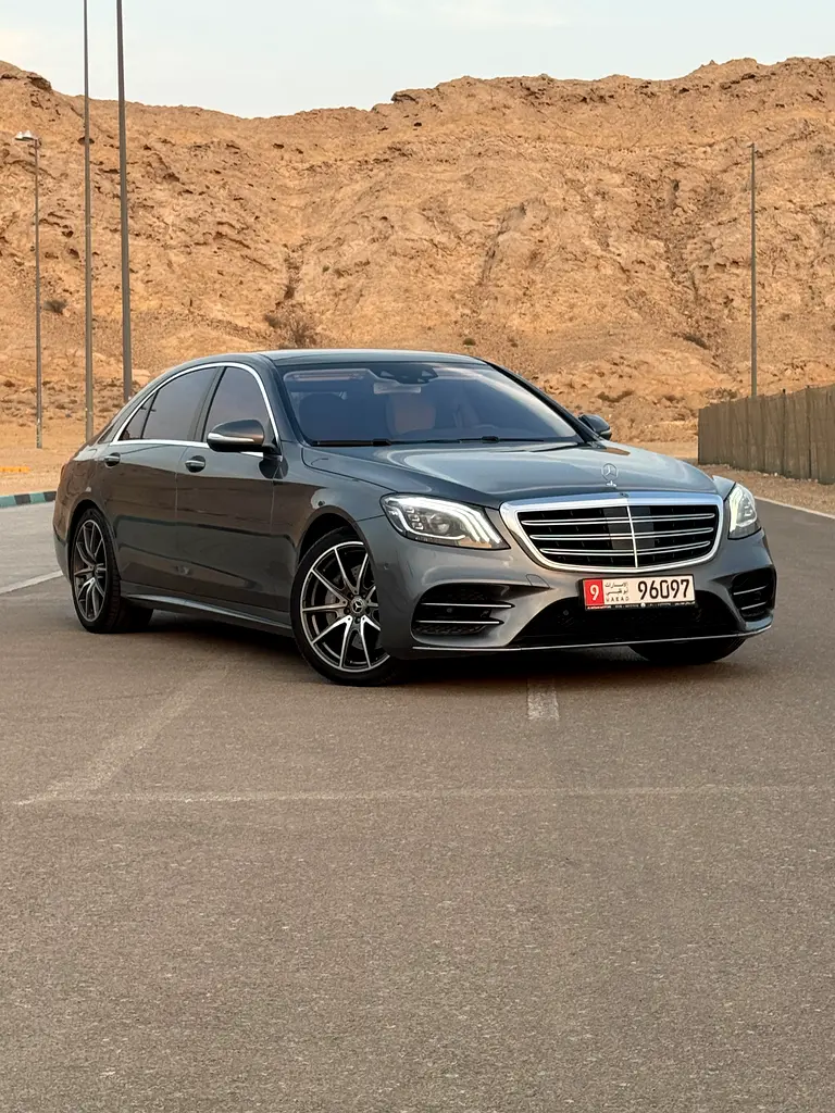 Mercedes-Benz S-Class 2018 — photo 1 of 20