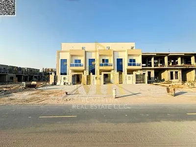فيلا مودرن للبيع في الحليو 2 | طابقين + روف | 4 غرف نوم ماستر | مساحة 1,722 قدم | مجلس وصالة بالمغاسل | مطبخ مودرن | شامل رسوم التسجيل والتمليك والكهر
