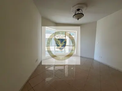 اجمل اطلالة بحرية لغرفتين وصالة ماستر مع باركن وتكييف وجيم مسبح مجانا مطبخ كبير تشطيب ممتاز مع موزع بين الغرف ومساحات كبيرة