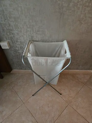 Lightweight Foldable Laundry Hamper with Removable Fabric Bag