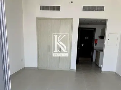 Peaceful Community | Spacious and Bright | Cozy