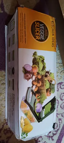 Kitchen Ideas Veggie Slicer - Manual Vegetable Chopper (Like New)
