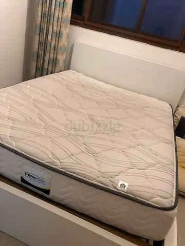 I am selling a Matress size 150x190cm l bought it in 2024.