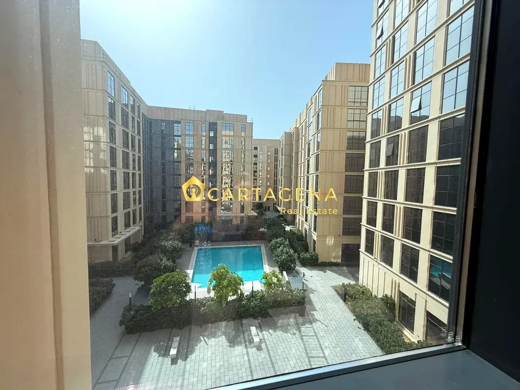 Deal of the Week | Pool View | 1BR + 2 Baths | 4 cheques