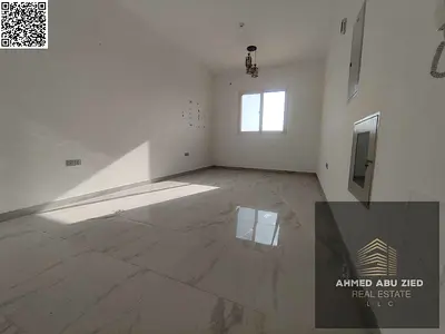 موقع مميز | غرفة نوم ماستر | مساحة واسعة جدا | بلكونة باطلالة مفتوحة | مطبخ ممتازة |2 حمام | تكييف مركزي | قريب من جميع الخدمات و بالقرب شارع شيخ عمار