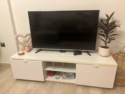 TV 48 inch TLC SMART TV