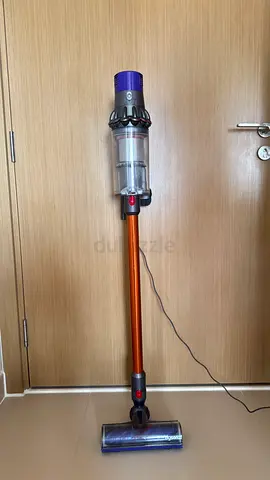 Dyson V10 - style Cordless Stick Vacuum (Good Working Condition)