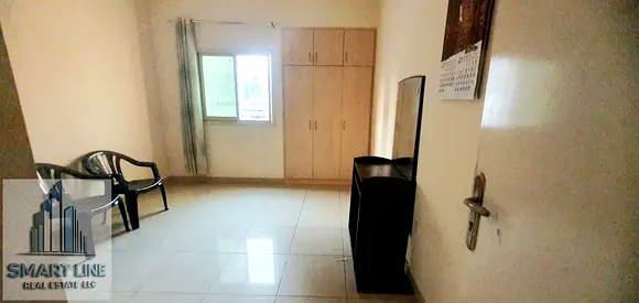 Hot offer// 2BHK apartment with Wardrobe and Big Balcony, 12,cheques payments// Just 36k, Close to King faisal road Qasimia