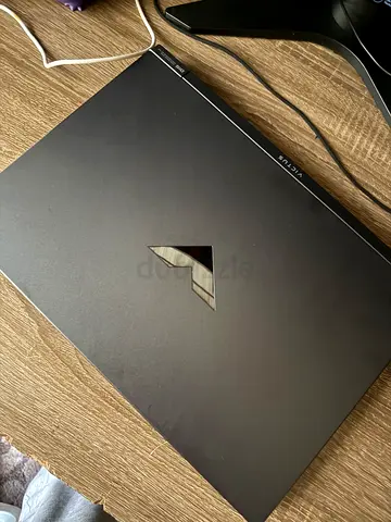 Hp victus laptop perfect condition (read disc)
