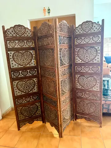 Hand-carved Wooden Folding Room Divider / Decorative Privacy Screen