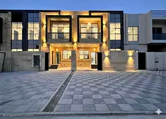 Townhouse for annual rent in Al Helio 2, first tenant, 5 master bedrooms, luxury majlis, maid room,