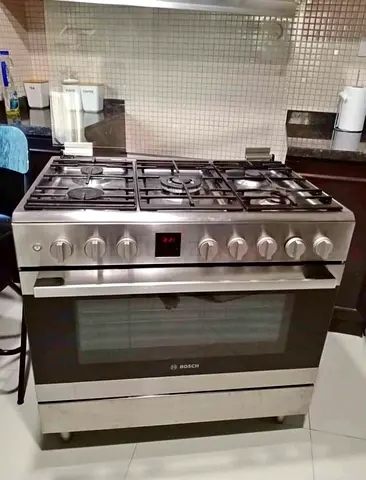 Bosch gas hobs oven with fan convection for sale