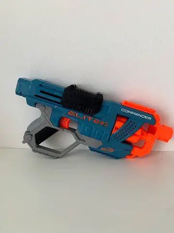 Nerf N-Strike Elite Commander blaster - single-shot pistol, good condition