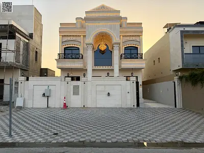 Classic villa for rent in Al-Haliyo 2 area, in a prime location behind the petrol station and behind Kentucky Fried Chicken.