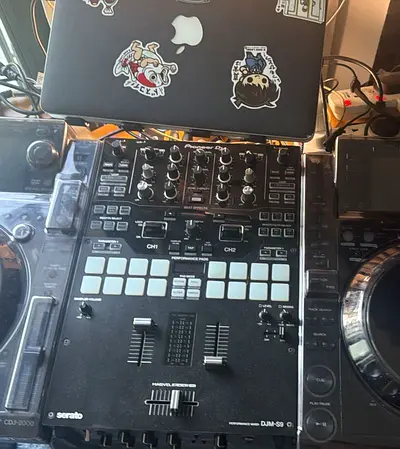 Pioneer mixer djm s9