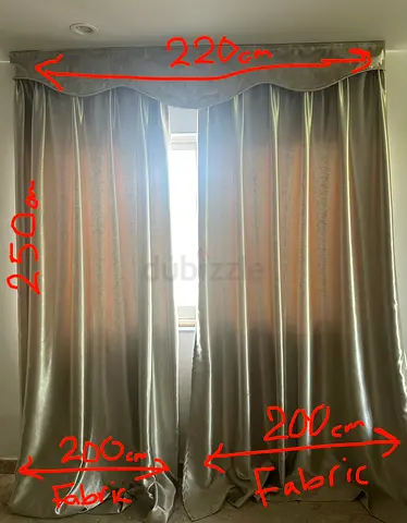 Set of 2 Curtains