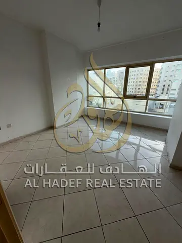 للإيجار السنوي بالمجاز 3 الشارقة | غرفة خادمة وبلكونة | أمام حديقة الصفيا | إطلالات متنوعة | دفعات 4