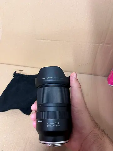 Tamron 17–70mm f/2.8 Di III-A VC RXD (Sony E-Mount) – the condition is new only few time used travel