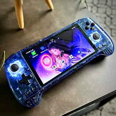 Gaming handheld