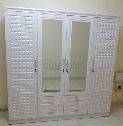 White 4-Door Wardrobe with Mirrors and Drawers - Good Condition