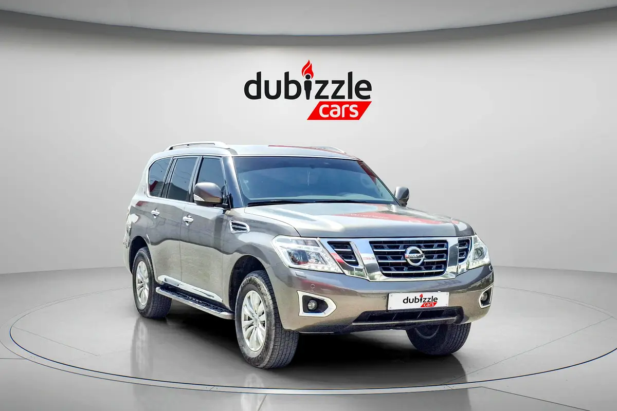 Nissan Patrol 2018 — photo 1 of 18